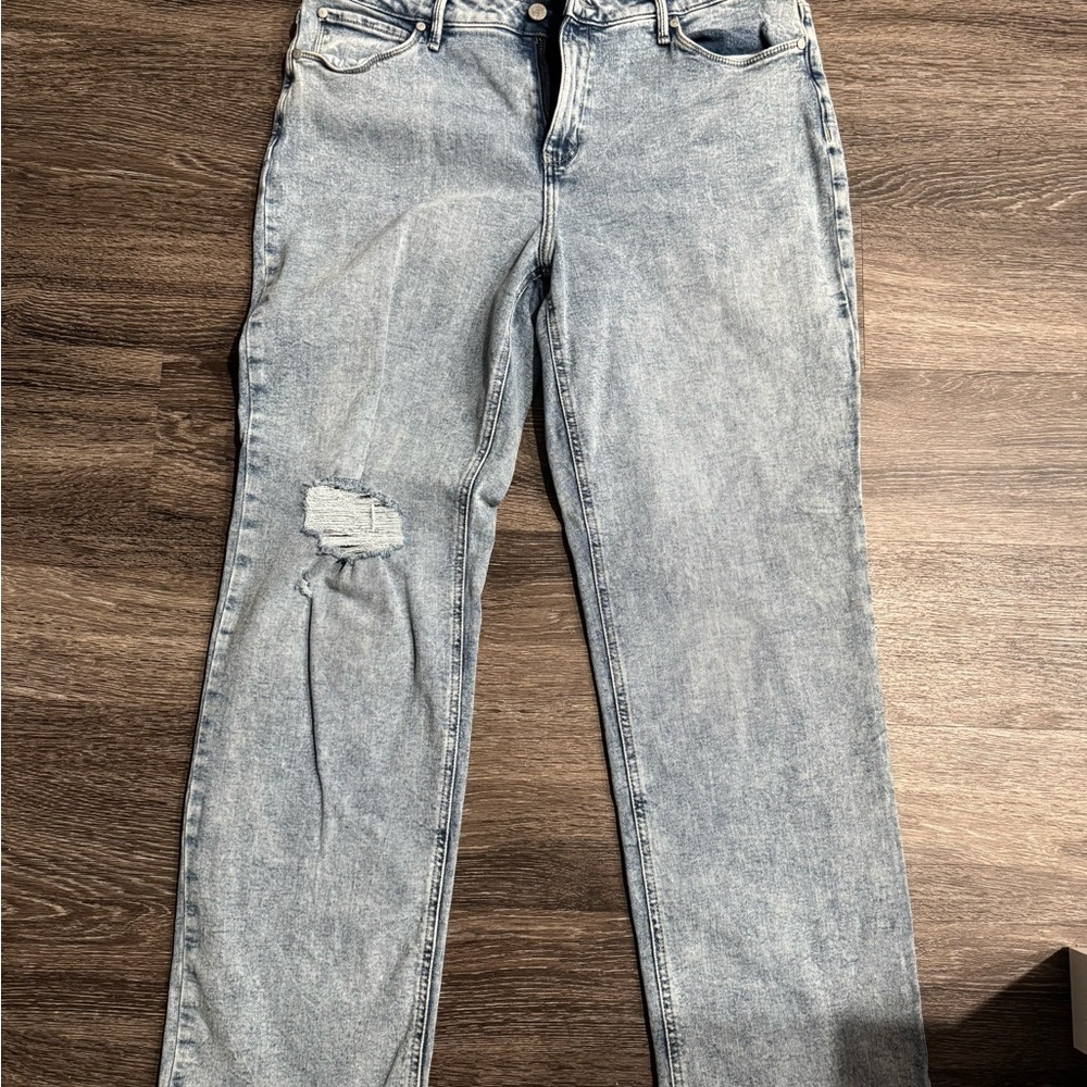 Simply Vera Vera Wang Blue Straight Leg Jeans Worn once!